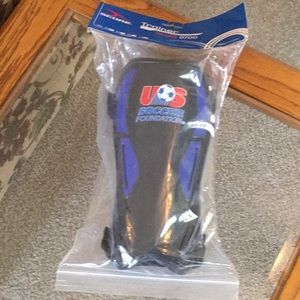 Score Trainer Style 9700 Knee Pads NWOT